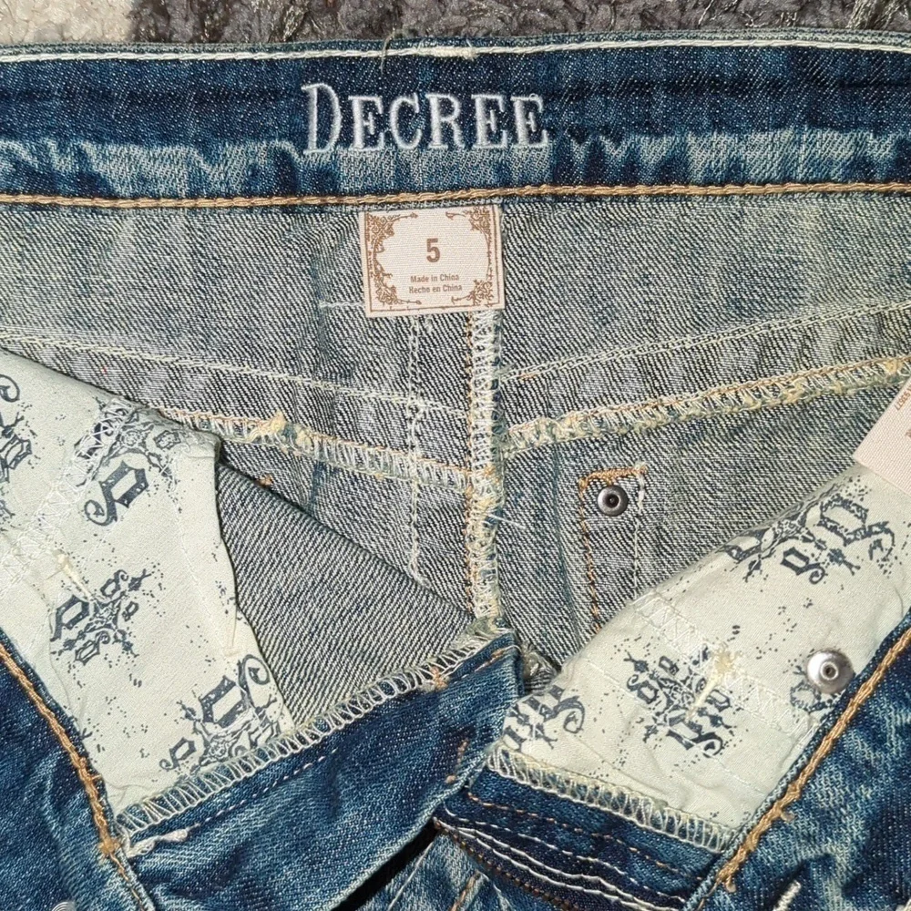Decree Mini Skirt Pre owned Size 5 Medium Denim Blue Jean Hipster 70s Skirts